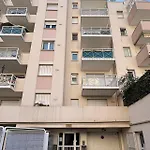 Riviera Apartment