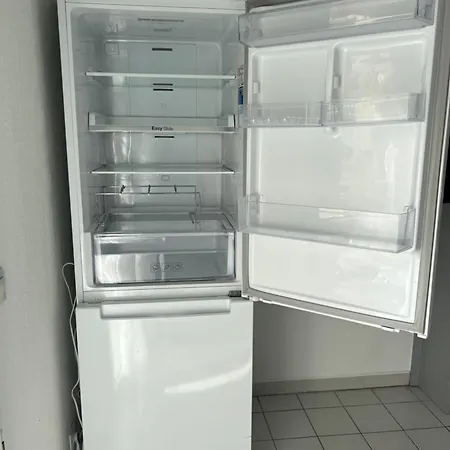 Riviera 아파트 *