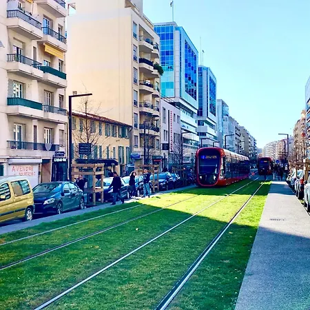 Riviera 아파트 *